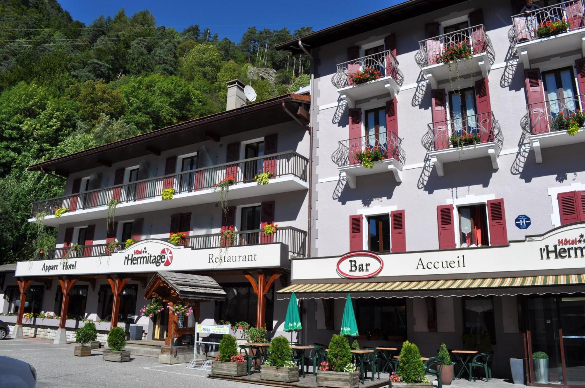 Hotel Et Appart'Hotel De L'Hermitage Thônes Eksteriør bilde