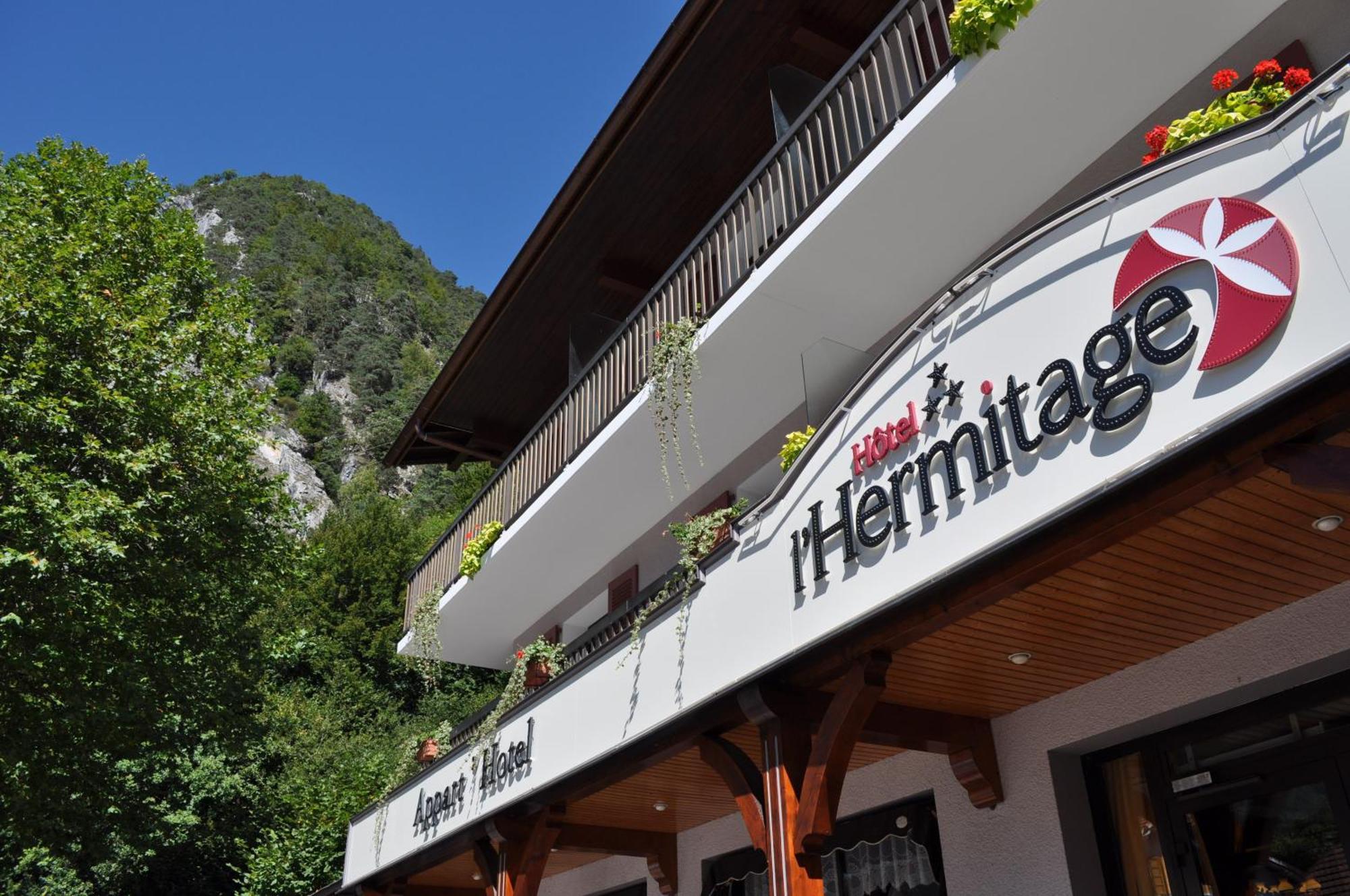 Hotel Et Appart'Hotel De L'Hermitage Thônes Eksteriør bilde